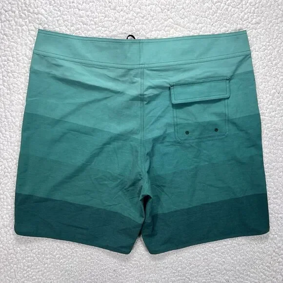 Oakley Hydrolix Performance Fit Boardshorts Men’s 34 Surf‎ Swim Coastal Viridian